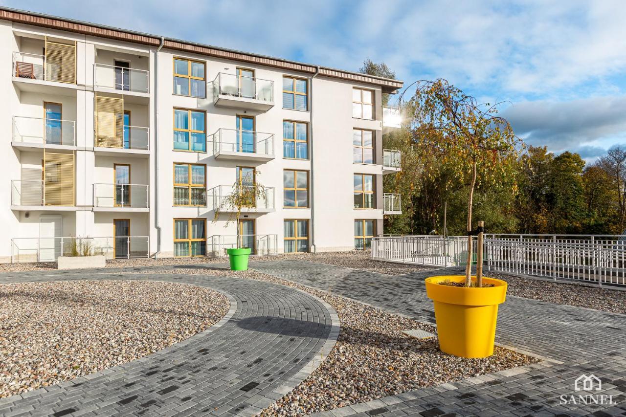 Apartament Lazure Przy Lesie-Sloneczne Tarasy Dziwnowek-Sannel Apartments For Rent Luaran gambar