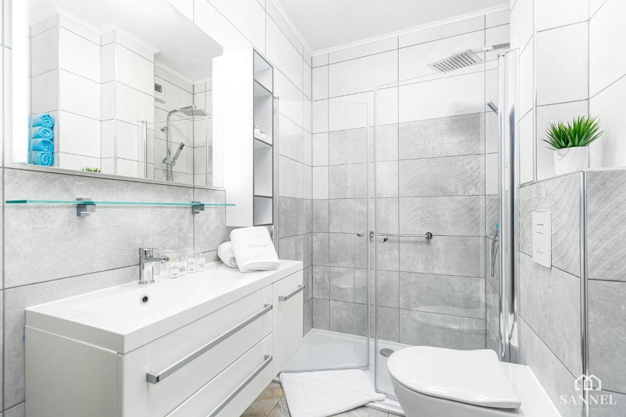 Apartament Lazure Przy Lesie-Sloneczne Tarasy Dziwnowek-Sannel Apartments For Rent Luaran gambar